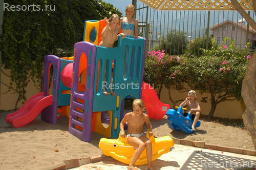 Elegan Garden Hotel 20